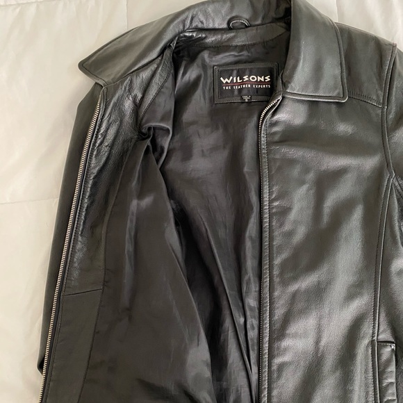 Leather jacket - Picture 6 of 7